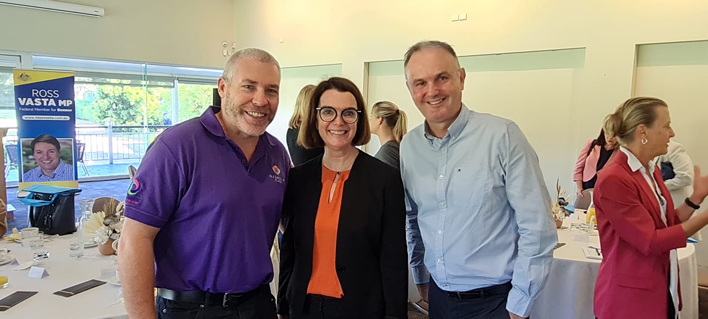 Chris Boyle's ability to think differently to tackle domestic violence allows @StandbyU to connect and make positive change for families right across the country. Thank you for your support Minister Anne Ruston